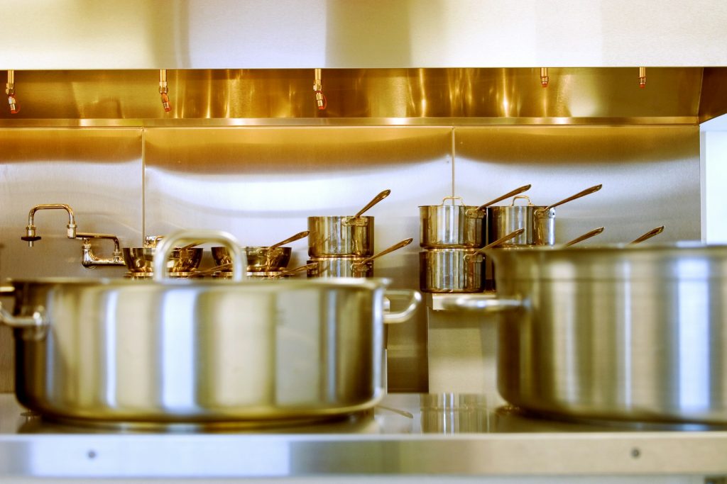 Why is stainless steel the best metal for kitchen | Jindal Stainless